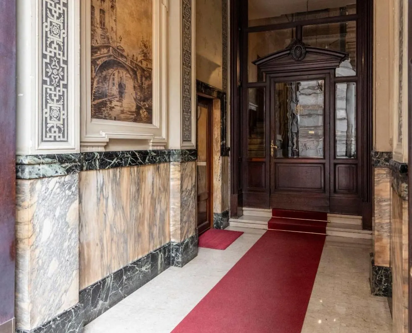דירה מילאנו Stunning Cupola Apt-Steps From San Babila & Duomo איטליה