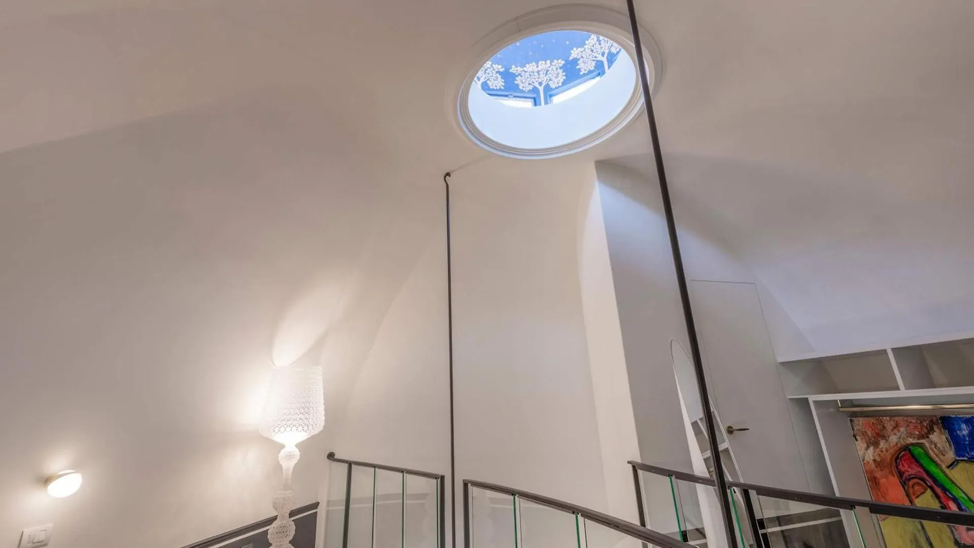מילאנו Stunning Cupola Apt-Steps From San Babila & Duomo איטליה